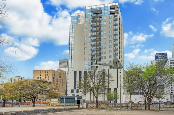 Houston, TX 77002,1211 Caroline ST #1504