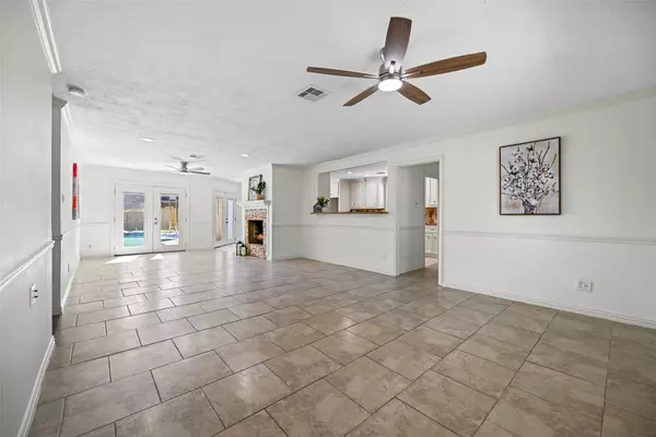 League City, TX 77573,1907 Dellore LN