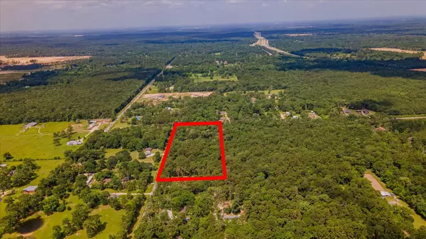 New Caney, TX 77357,7B Magnolia BLVD