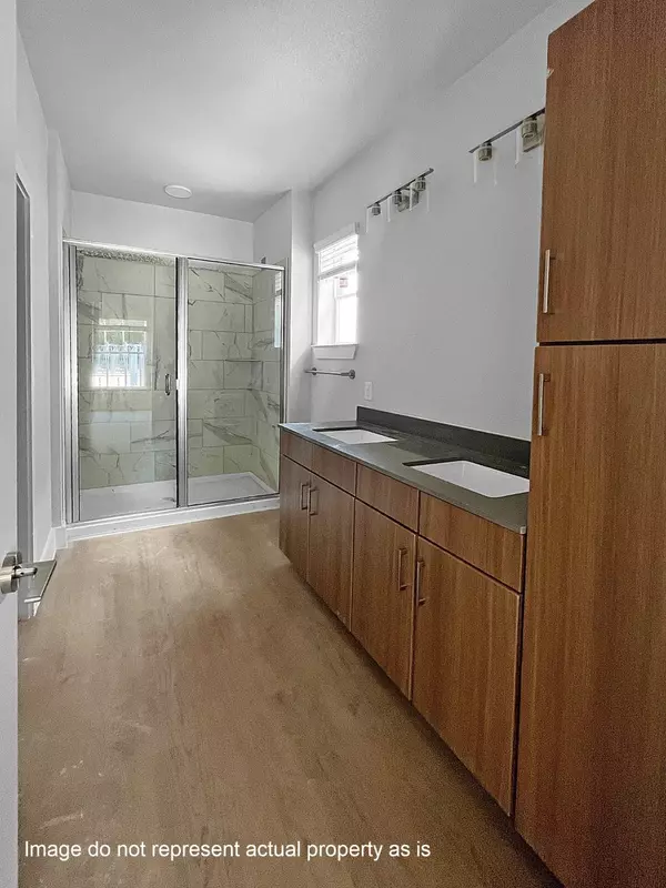 Conroe, TX 77304,2400-626 Montgomery PARK