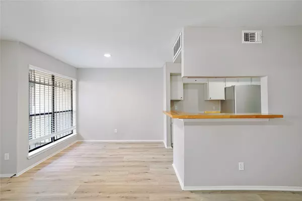 Houston, TX 77035,6633 W Airport BLVD #1208