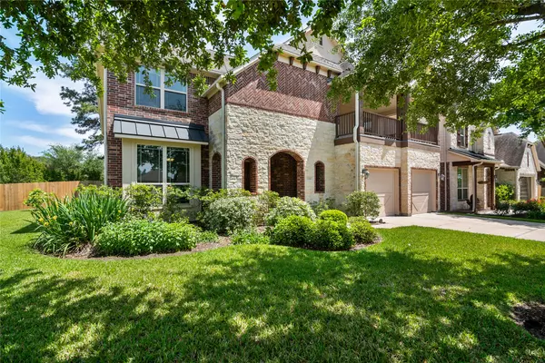22214 Pine Tree DR, Tomball, TX 77377