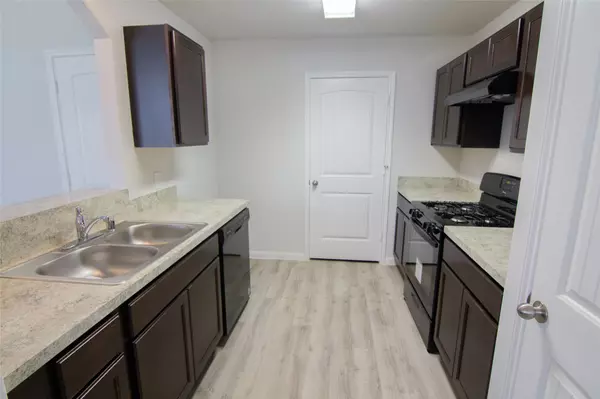 Katy, TX 77449,5702 Adelaide River DR