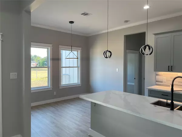 West Columbia, TX 77486,211 Mossy Meadow DR