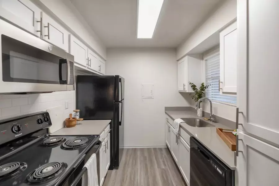 11715 S Glen DR #821-1, Houston, TX 77099