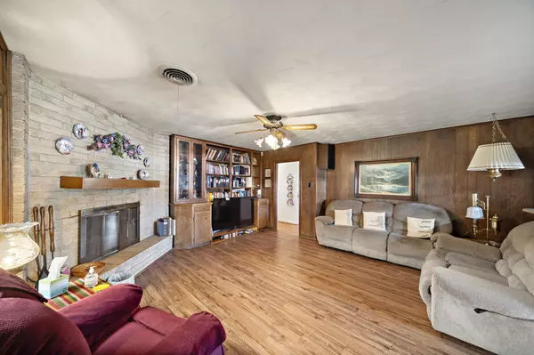 Channelview, TX 77530,710 Woodland ST