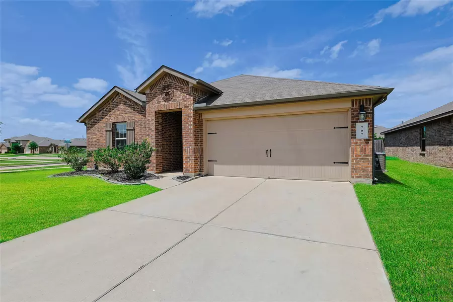 707 Acacia Park LN, Rosharon, TX 77583
