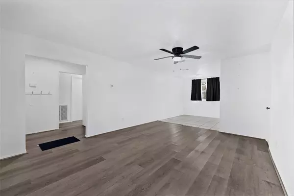 Friendswood, TX 77546,808 Merribrook LN