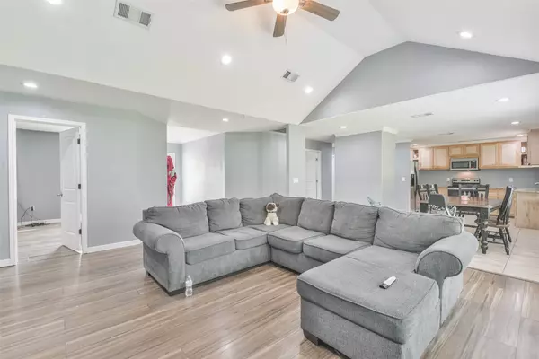 New Caney, TX 77357,20118 Ada LN