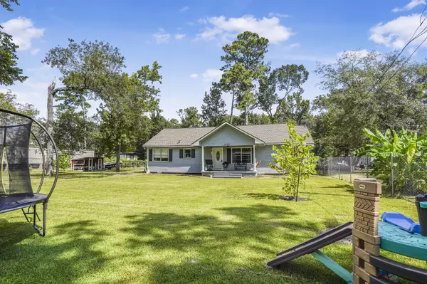 New Caney, TX 77357,21271 Dogwood DR