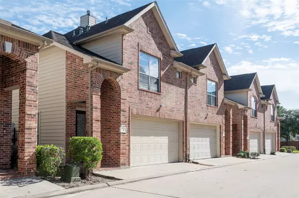 6222 Skyline DR #4, Houston, TX 77057