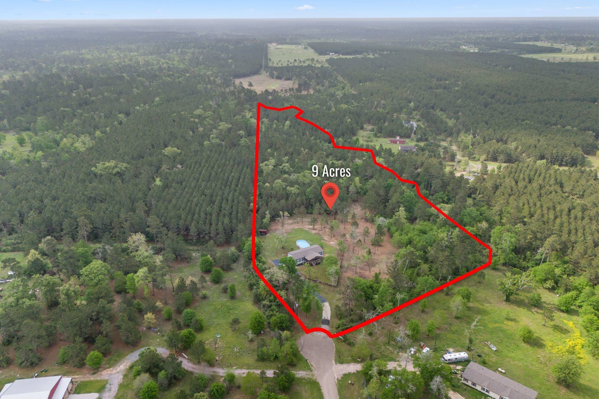 6692 Wagon Wheel RD, Navasota, TX 77868