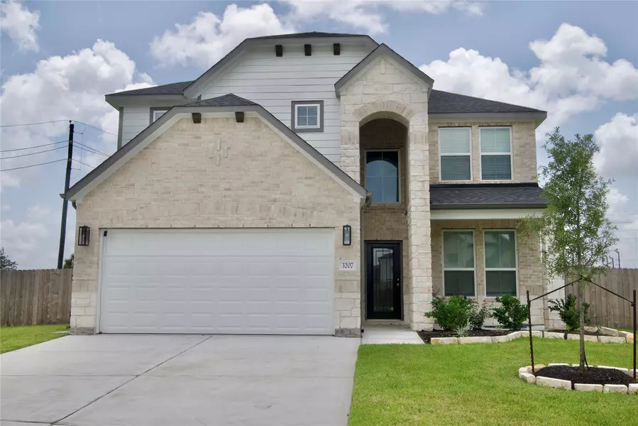 3207 Tilley DR, Rosenberg, TX 77471