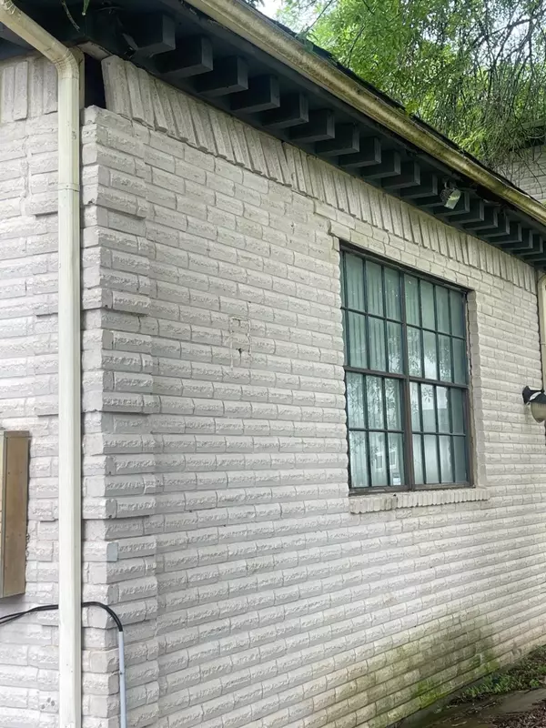 Stafford, TX 77477,131 Squires BND