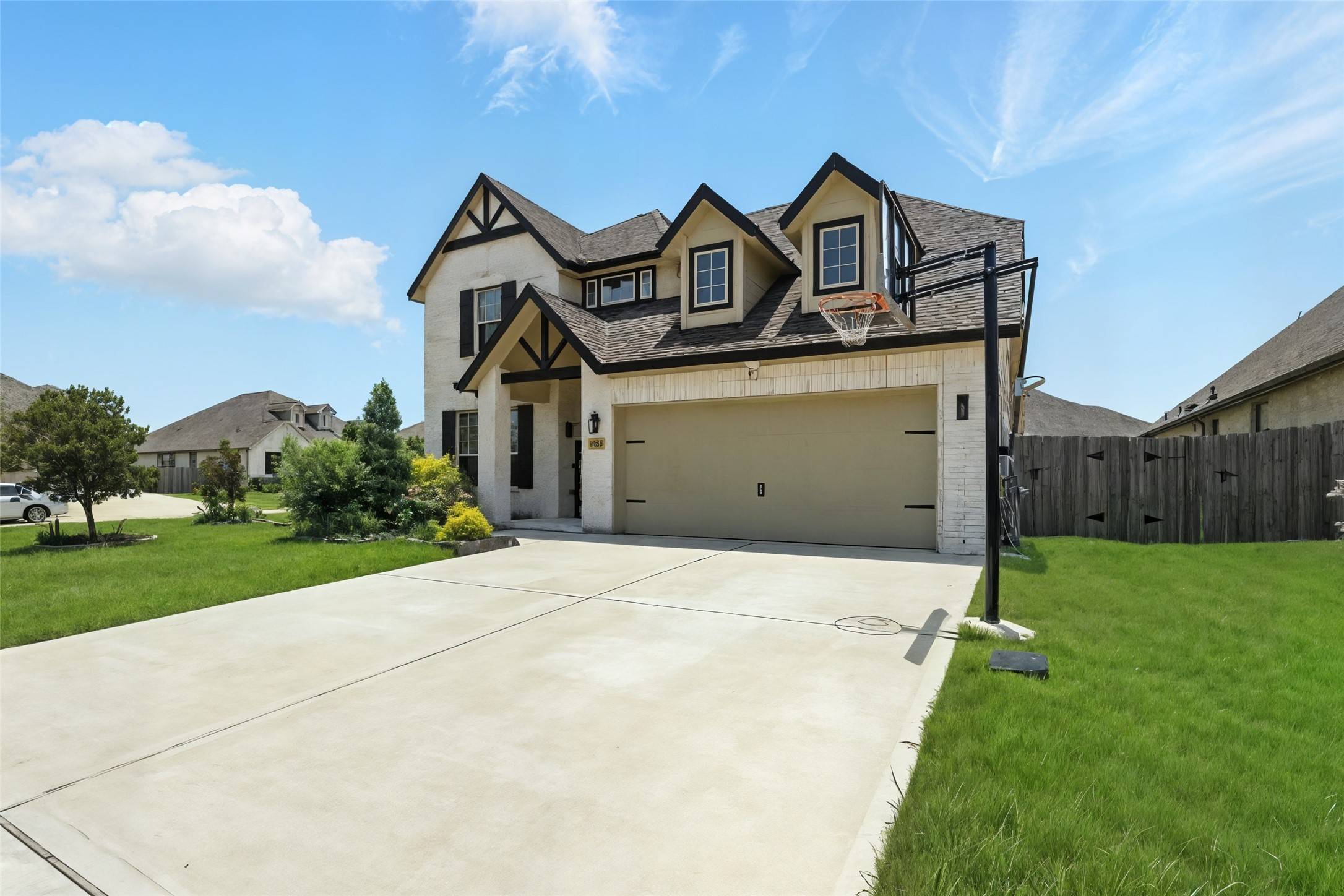 Pasadena, TX 77505,5714 Kenloch CT