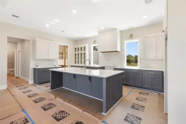 Bryan, TX 77808,5671 Mill Water CT