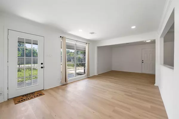 Houston, TX 77028,7817 Woodlyn RD