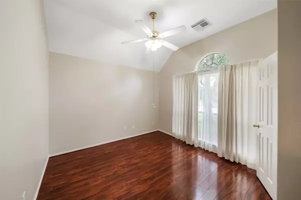 Pearland, TX 77584,3602 Chesapeake Court