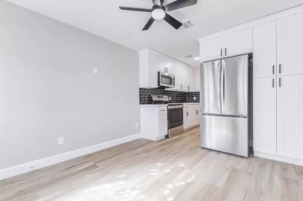 Houston, TX 77088,1054 Dewalt ST