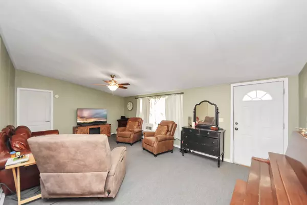 Shepherd, TX 77371,260 Kim ST