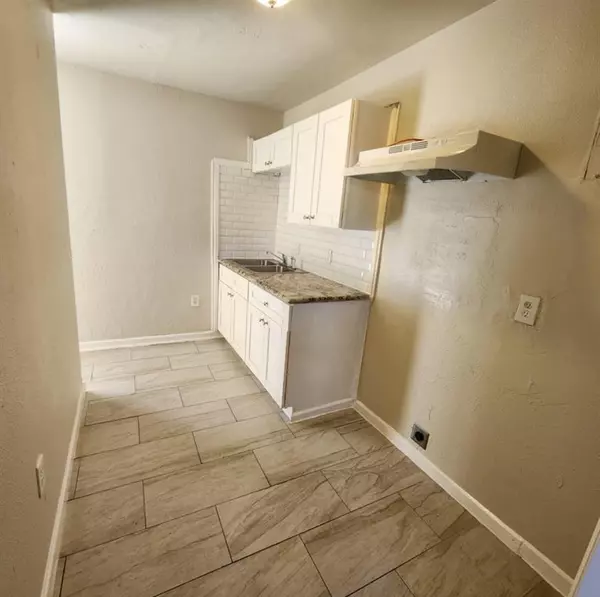 Houston, TX 77022,1411 E 36th ST
