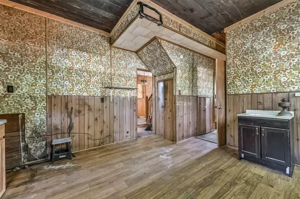 Texas City, TX 77590,32 11th AVE N