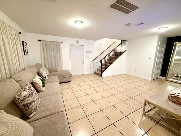 Houston, TX 77091,6634 Tuskegee St ST