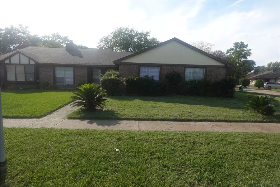 3351 Deermoss DR, Katy, TX 77449