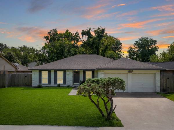 1607 Bent Oak DR, Missouri City, TX 77489