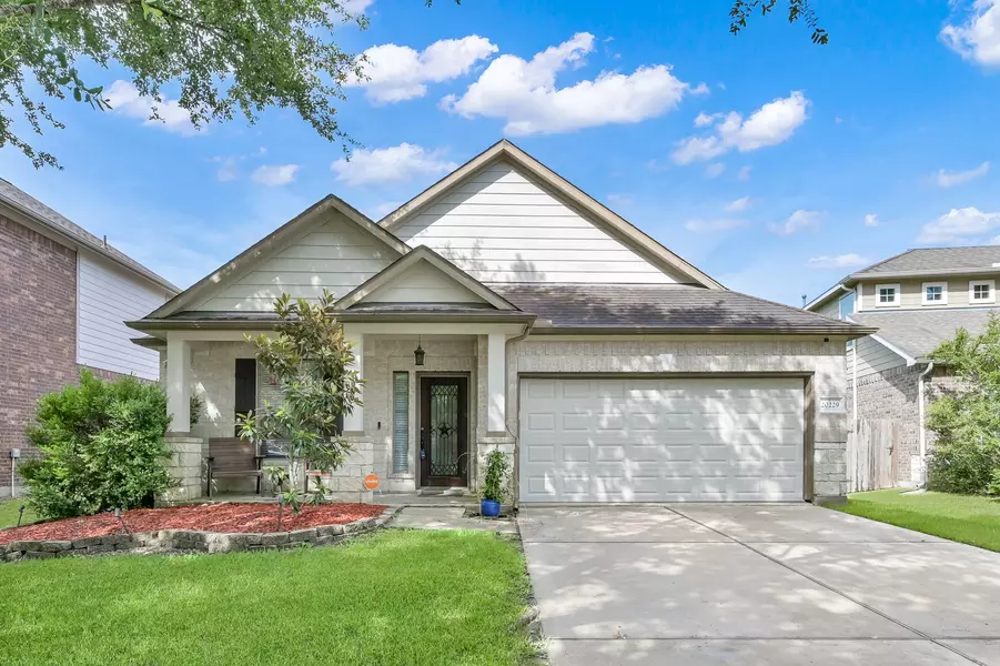 20229 Bitter Root DR, Porter, TX 77365