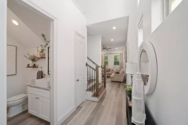 The Woodlands, TX 77380,167 Benjis PL