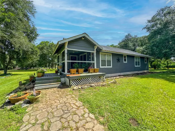 7218 County Road 42, Rosharon, TX 77583