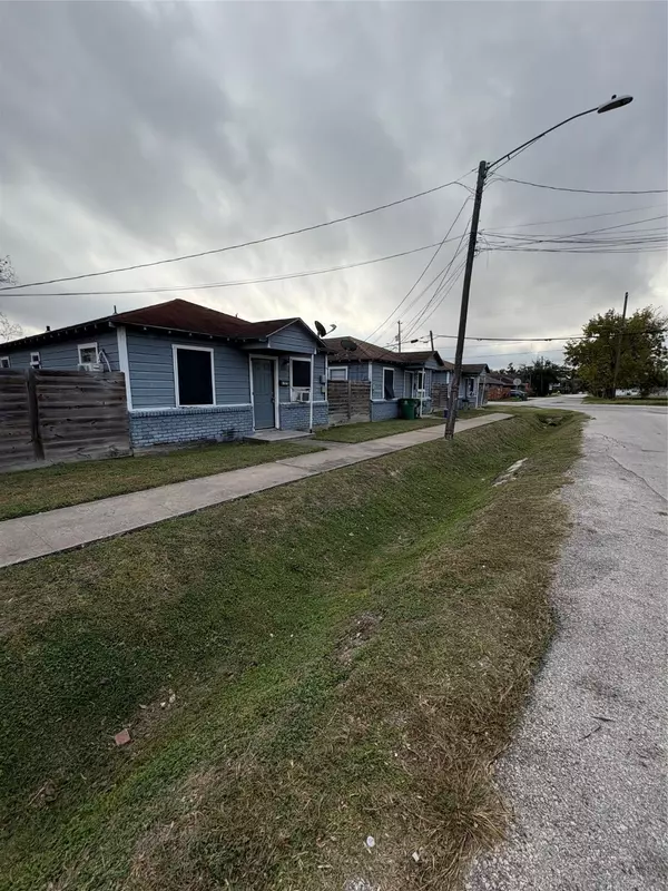 Houston, TX 77026,3540 Des Chaumes ST