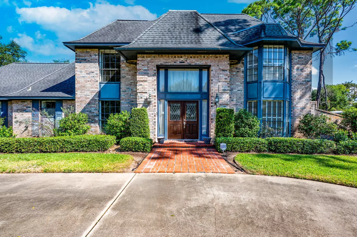 Lake Jackson, TX 77566,110 Sequoia ST