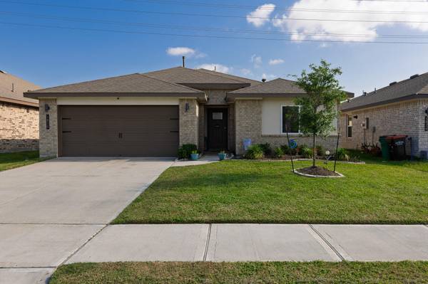 1830 William Scott ST, Baytown, TX 77523