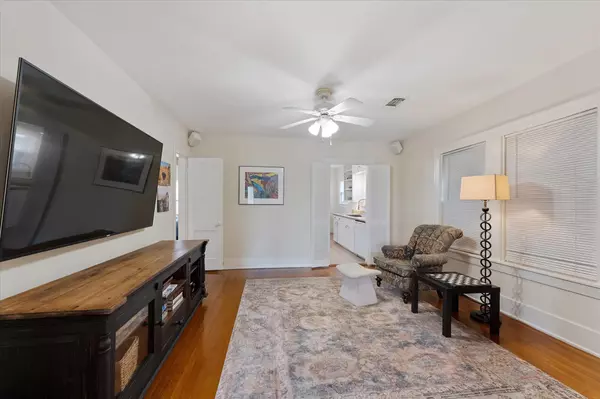 Houston, TX 77098,1819 Branard ST