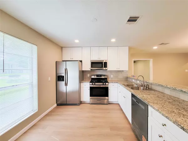 Houston, TX 77090,17914 Wild Oak DR