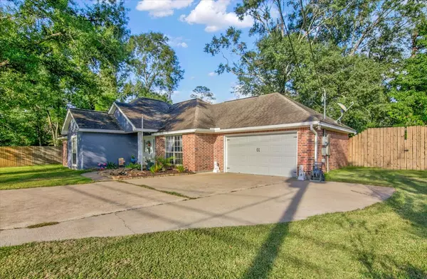 Vidor, TX 77662,1120 N TRAM