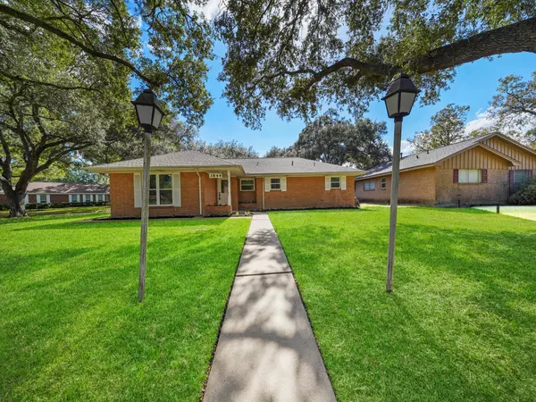 Rosenberg, TX 77471,3844 Avenue O