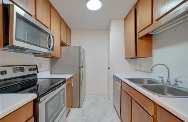 10049 Westpark DR #120, Houston, TX 77042