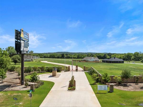 Lot 20 Hydrangea DR, Smithville, TX 78957