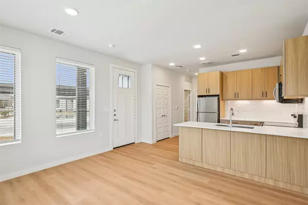 Mckinney, TX 75070,3651-1015B S Custer RD