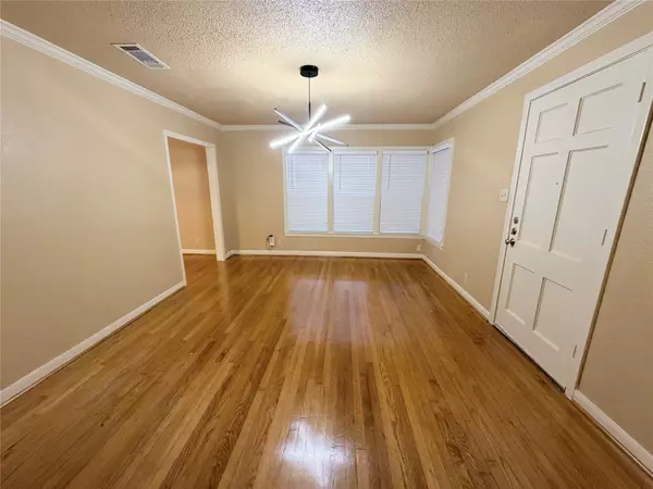 Houston, TX 77005,6520 Weslayan ST