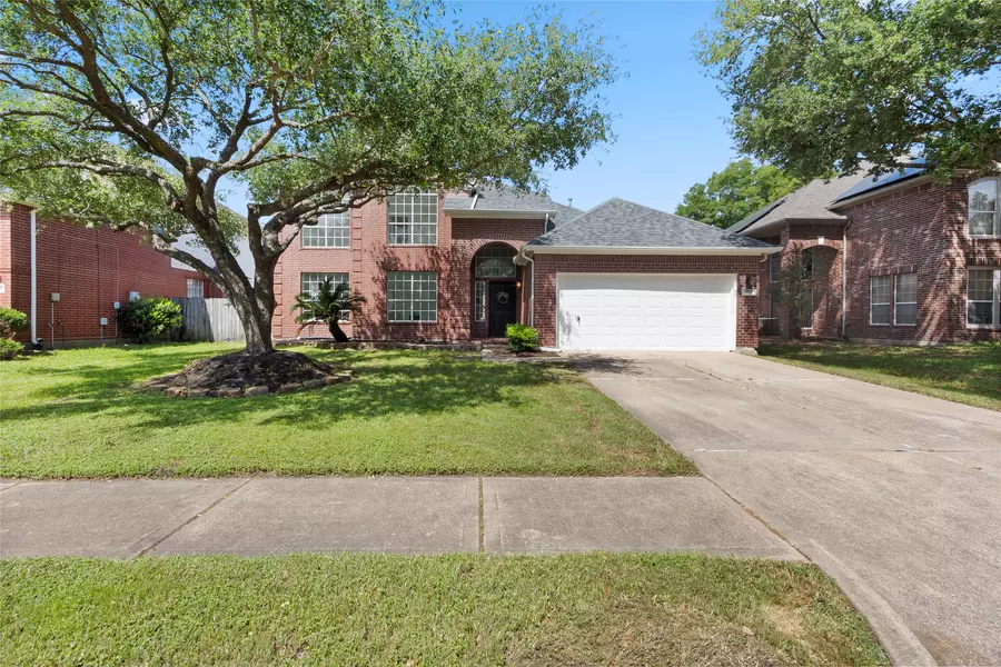 10039 Briarpark Trail LN, Houston, TX 77064