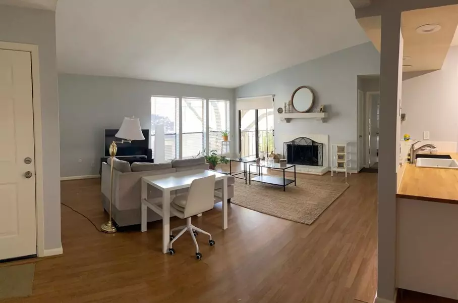 8100 Cambridge ST #40, Houston, TX 77054