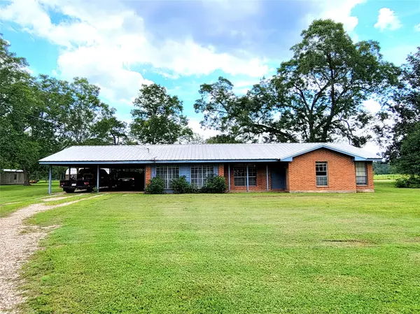 325 County Road 2196,  Cleveland,  TX 77327