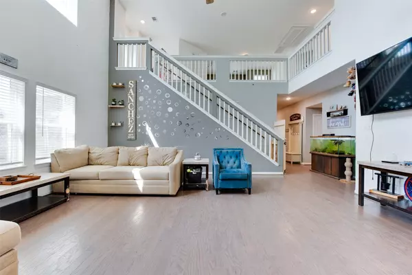 Crosby, TX 77532,438 Dorsal WAY