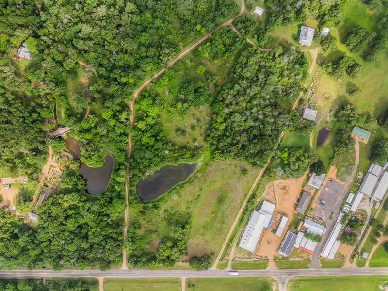 1338 Hwy 237, Round Top, TX 78954