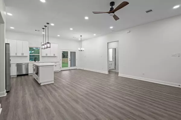 Orange, TX 77630,5250 Highlander Drive