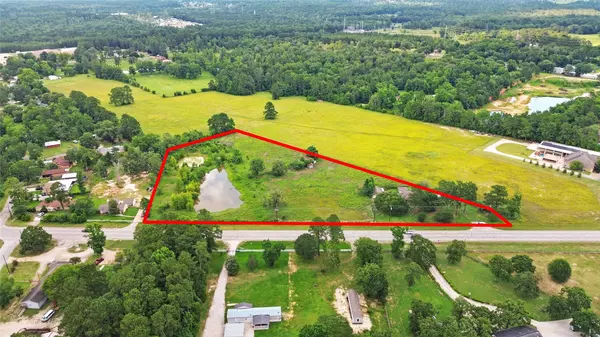 13210 Fm 2432 RD, Willis, TX 77378